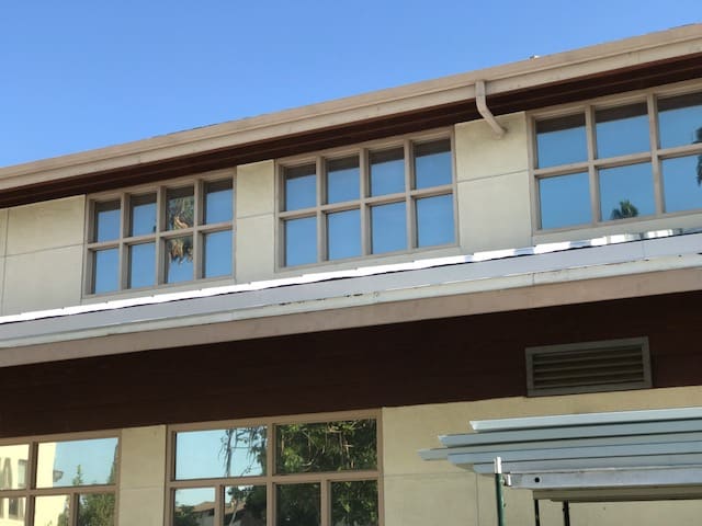Cool Roofing Systems for School Buildings